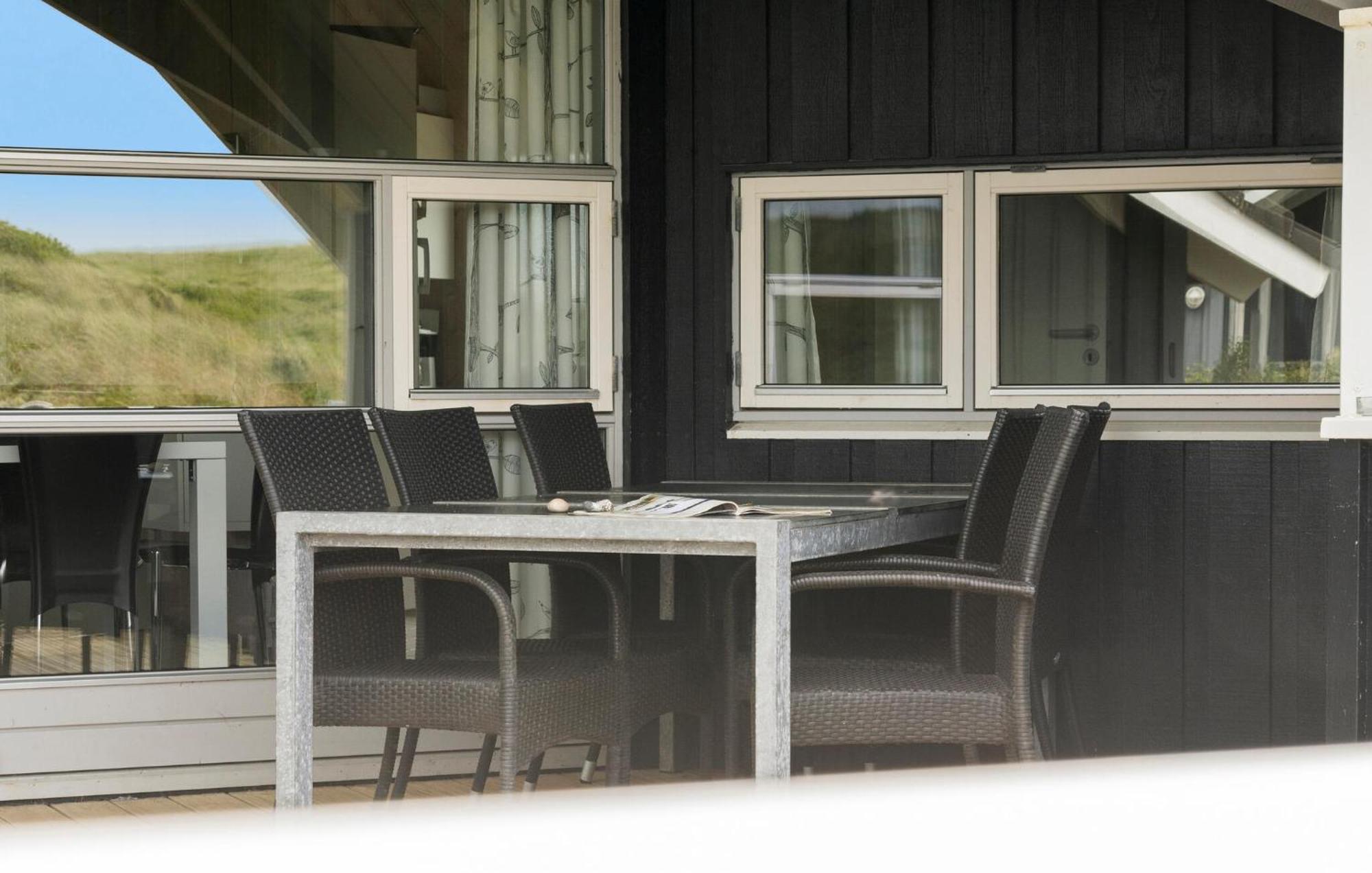 Stunning Home In Hvide Sande With Kitchen Bjerregård Exteriér fotografie